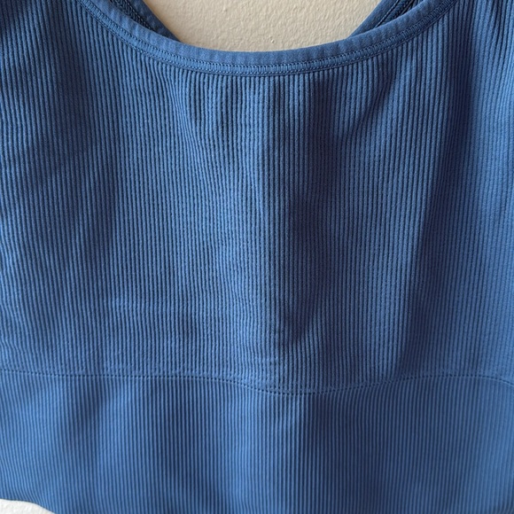 Athleta Blue Ribbed Top - Picture 4 of 4